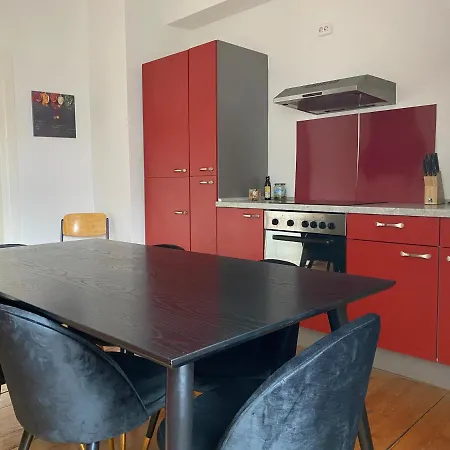 Δωμάτια σε οικογενειακή κατοικία Zentrum Stadthaus Zimmer 3